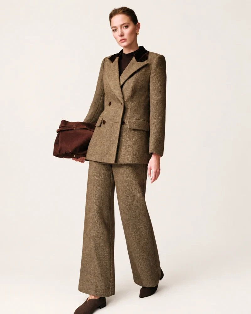 Blazer Alfaiataria Bicolor com Gola Contrastante Marrom Café Vista Frontal