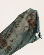 Camisa Devorê Acetinada Verde Floresta Textura Floral Translúcida