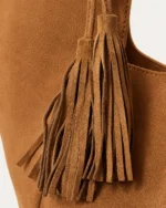 Bolsa Tote Oversized em Suede Aveludado com Tassel na cor Marrom Chocolate foto 10