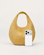 Bolsa Meia-Lua Crescent Tressê com Alça Metálica na cor Rose Gold foto 07
