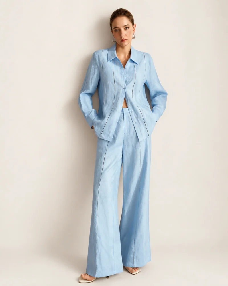Calça Alfaiataria Wide Leg em Puro Linho na cor Azul Céu vista 02