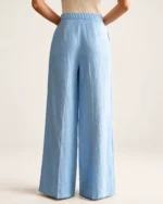 Calça Alfaiataria Wide Leg em Puro Linho na cor Azul Céu vista 04