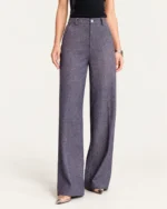 Calça wide leg em lã mista com cintura alta e vinco frontal na cor púrpura, foto 04