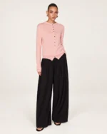 Cardigan em Lã e Caxemira com Microbotões na cor Rosa Blush foto 02