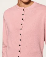 Cardigan em Lã e Caxemira com Microbotões na cor Rosa Blush foto 09