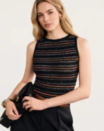 Regata ajustada em tricot canelado com fios metálicos na cor noir, foto 05