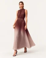 vestido longo em chiffon ombré com saia plissada e cinto castanho, foto 05