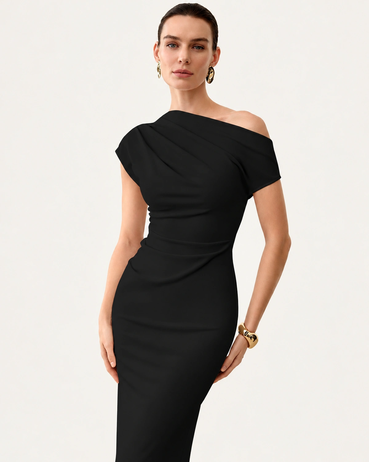 Vestido midi ombro só com drapeado escultural e fenda na cor Noir, foto 06