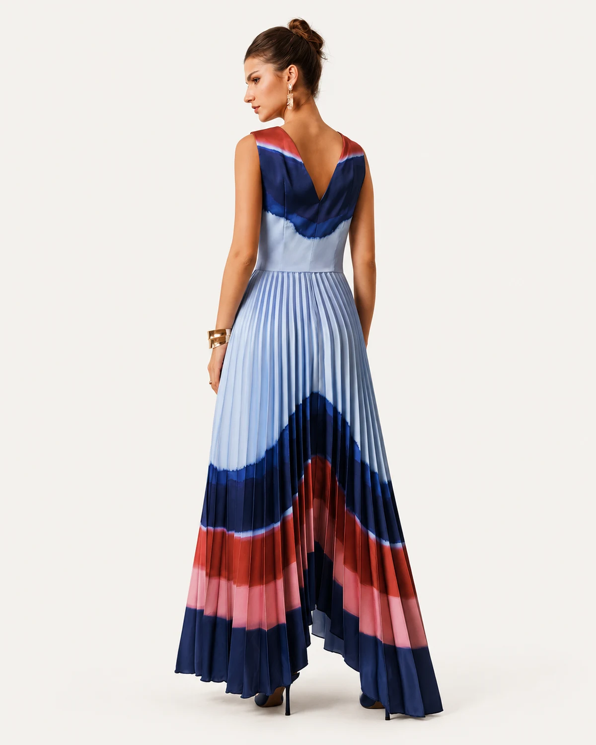 vestido midi plissado em degradê com barra assimétrica cinza azul, foto 06